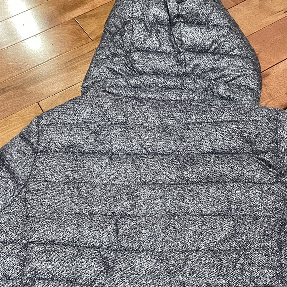 SOLD - Girls Roots Jacket - Picture 2 of 6